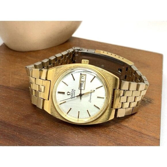 Omega Seamaster Men's Watch 1345 Vintage Swiss Quartz Day Date Gold Steel 34mm - Picture 8 of 14
